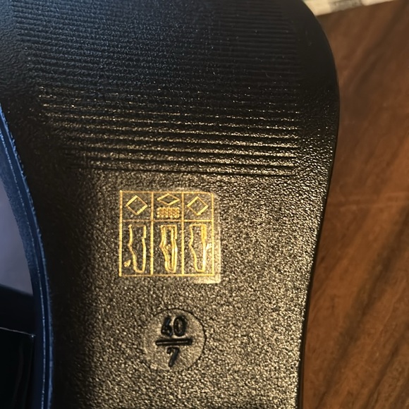 Topshop strappy leather sandal heels. Cute. Size 9. - Picture 7 of 7